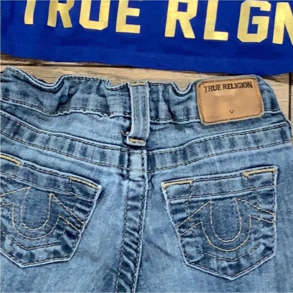 Authentic True Religion designer signature Jeans & tee shirt Sz 2T